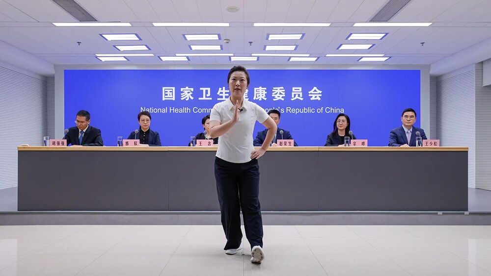 a8.jpg